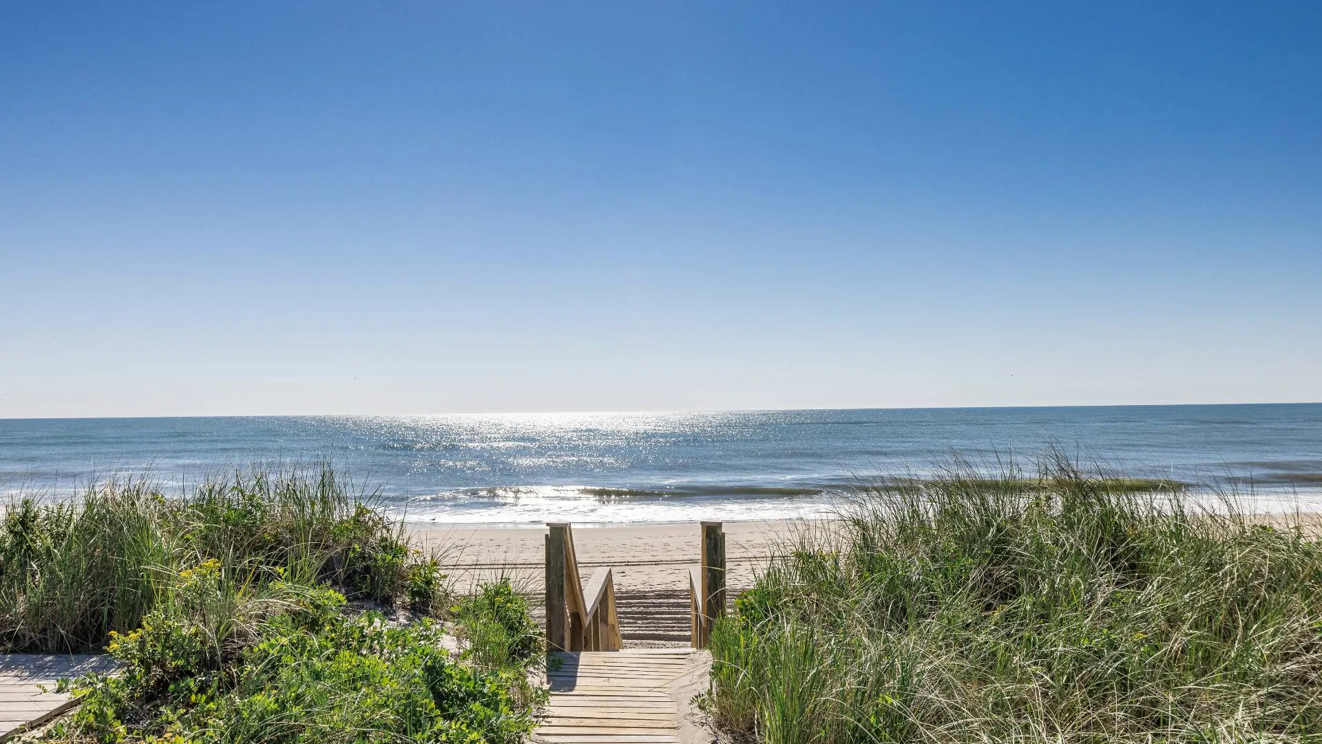 Property at 137 MURRAY LN, Southampton, NY 11968 35
