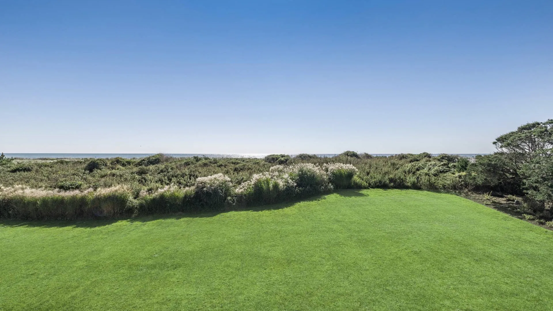 Property at 137 MURRAY LN, Southampton, NY 11968 36