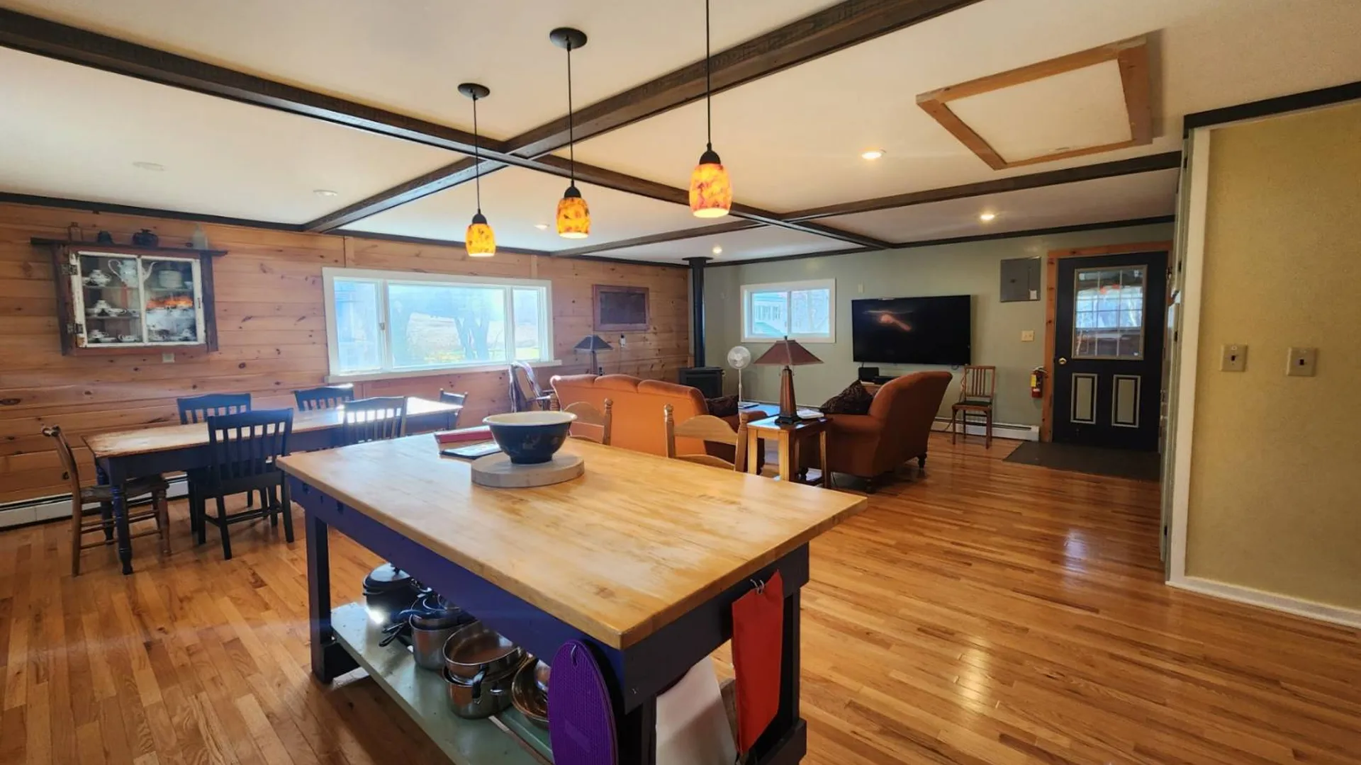Property at 832 West Fulton Rd, West Fulton, NY 12194 4