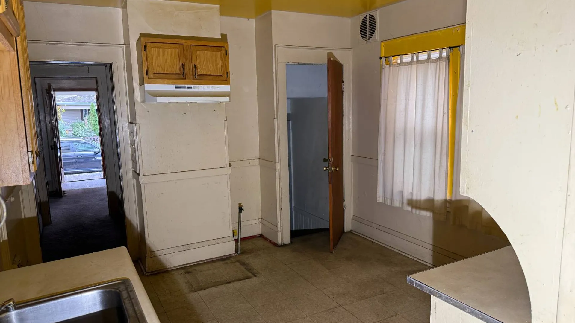 Property at 112 Fernwood Ave, Syracuse, NY 13205 16