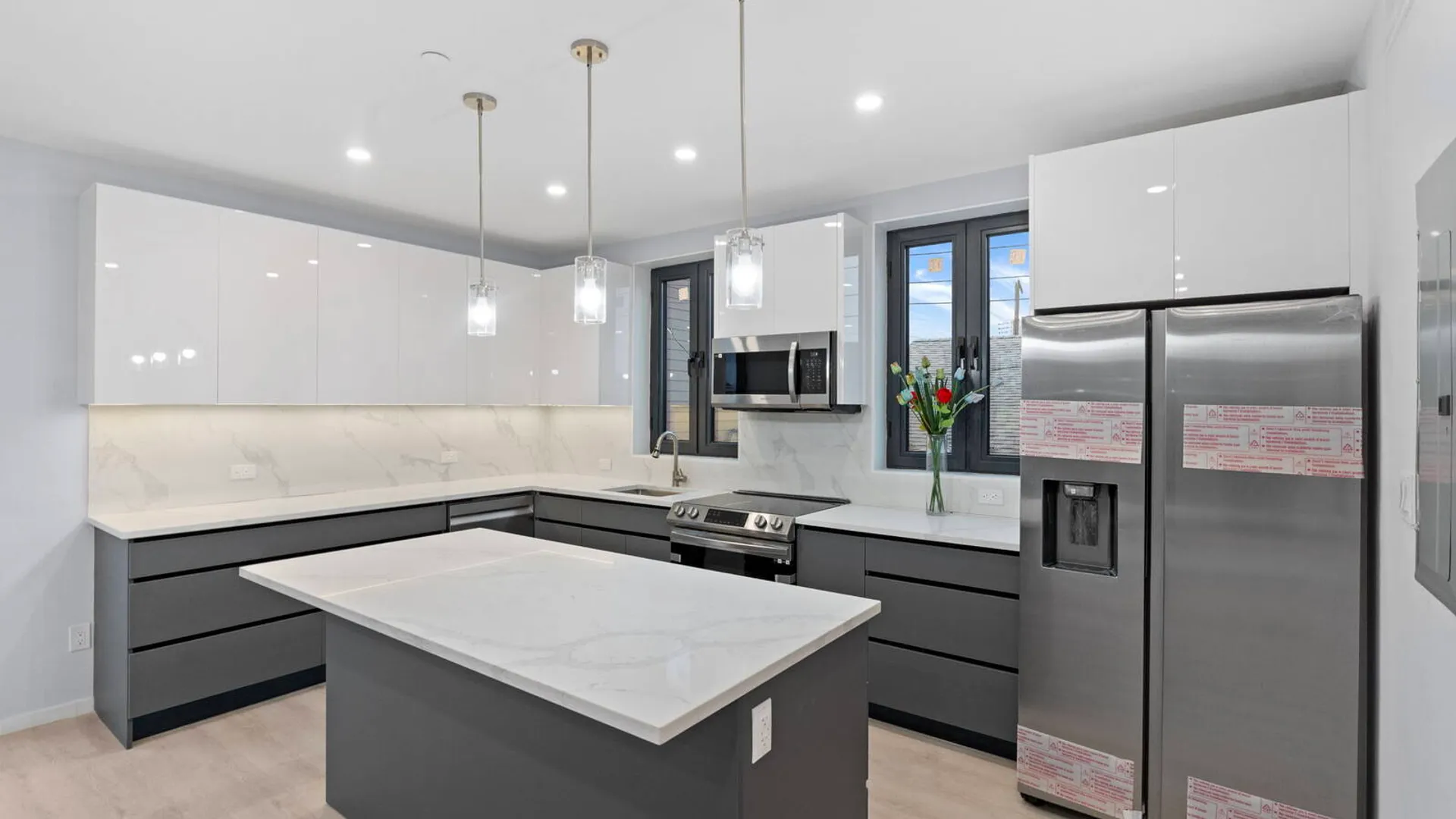 Property at 33 Keen Ct, Brooklyn, NY 11229 19