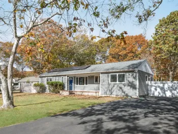 Property at 21 Woodridge Rd, Hampton Bays, NY 11946