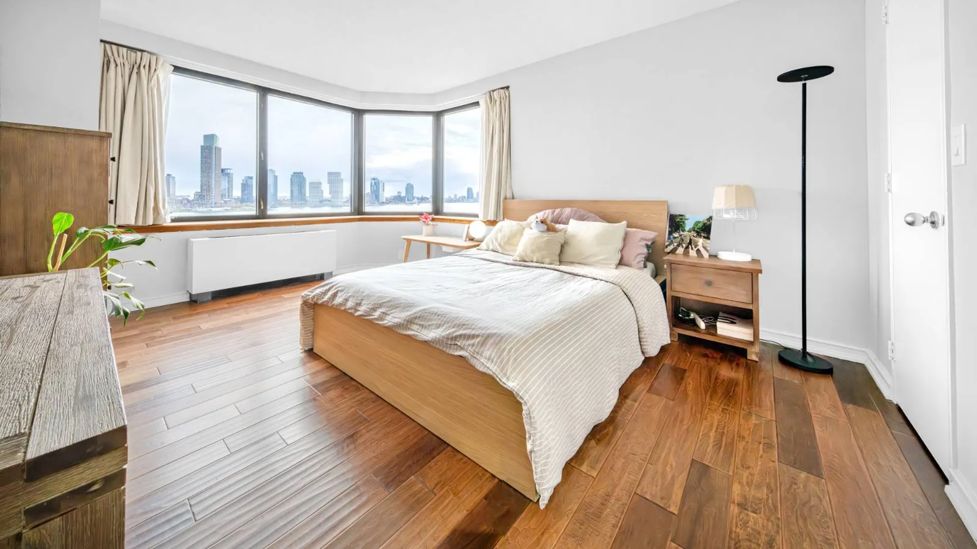 Property at 415 East 37th Street, Manhattan, NY 10016 10