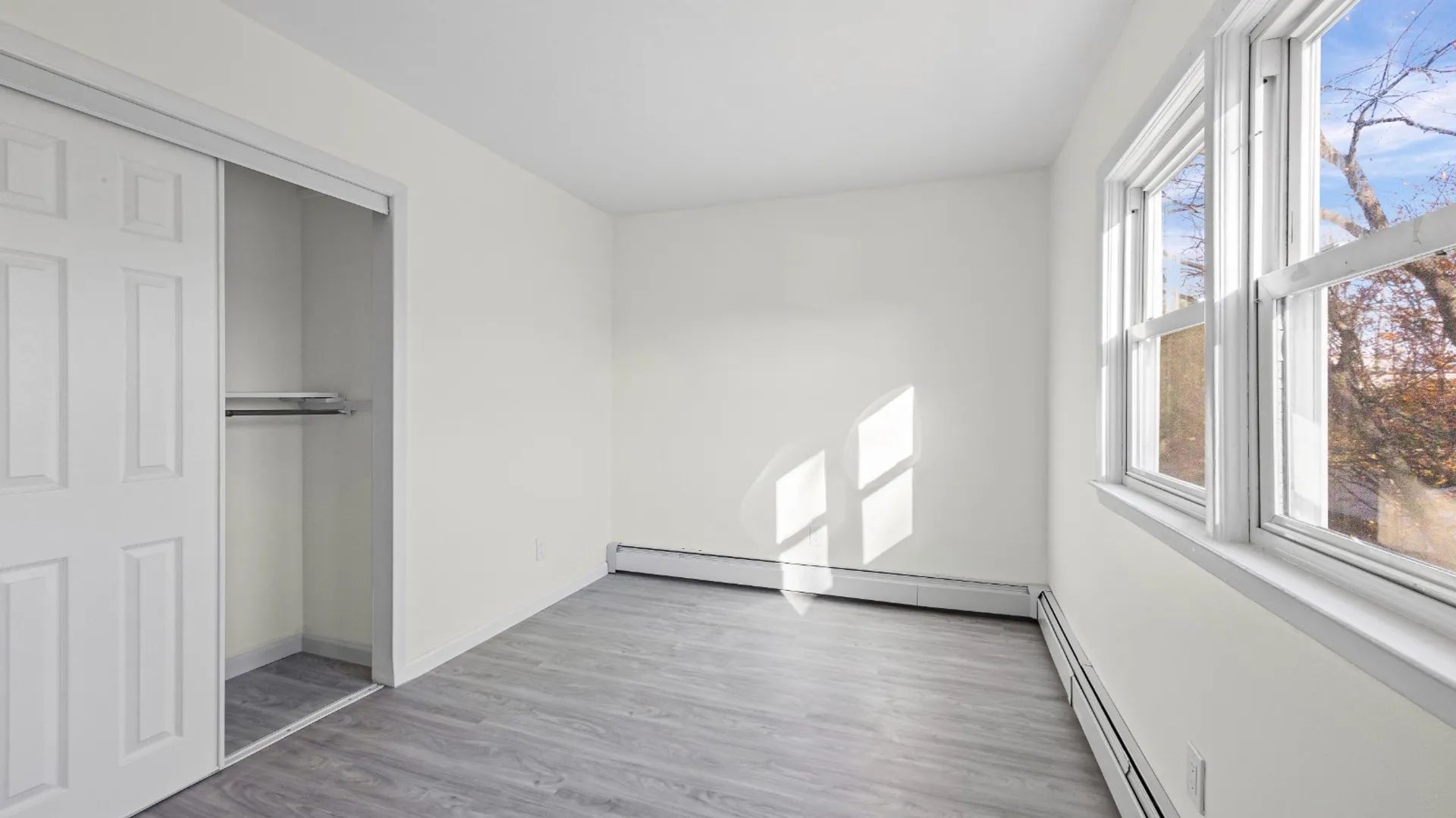 Property at 1565 10th St, West Babylon, NY 11704 20