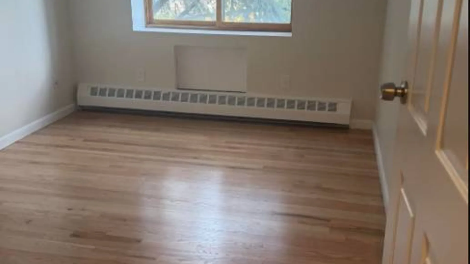 Property at 118-82 Metropolitan Ave, Kew Gardens, NY 11415 8