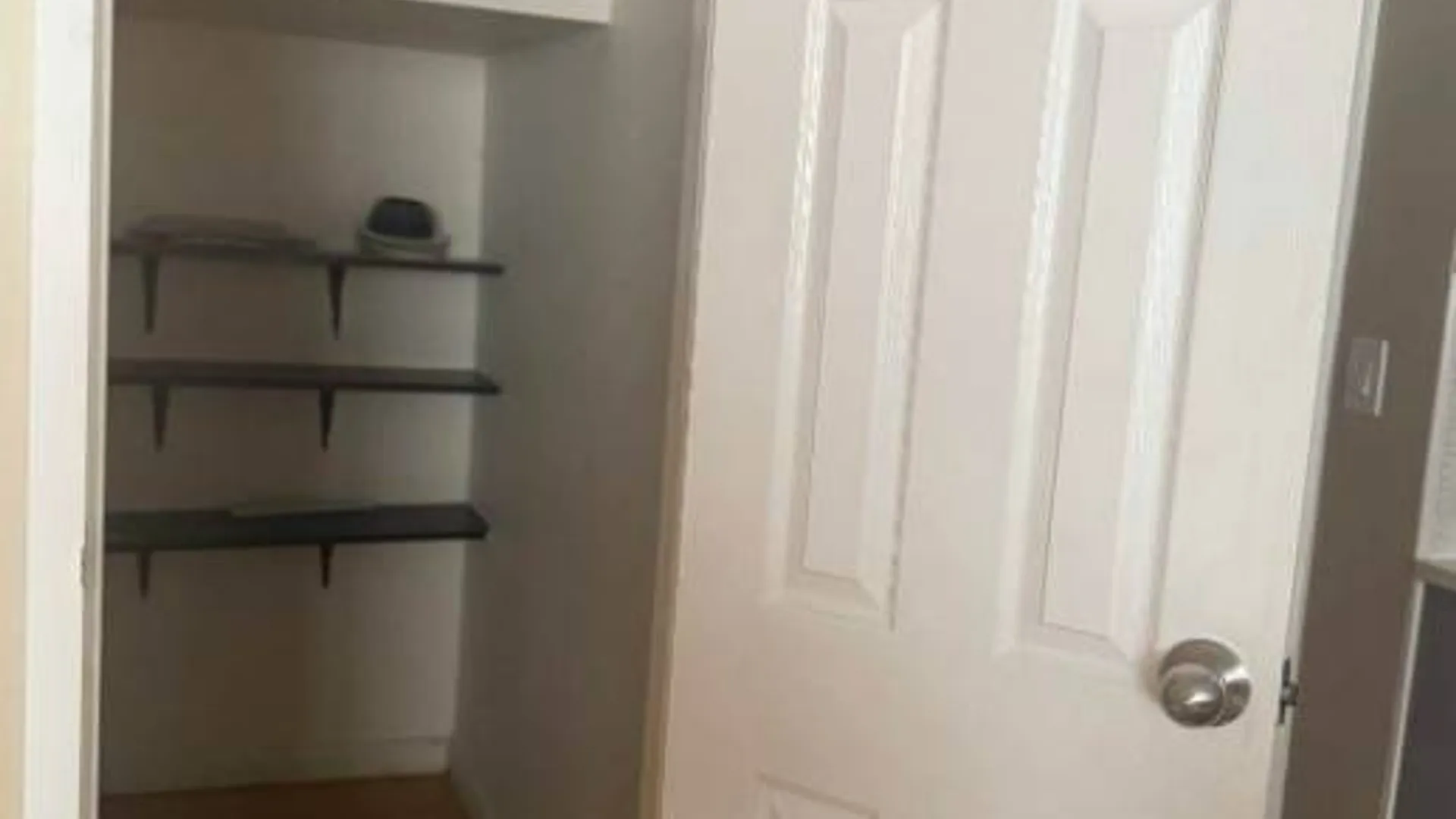 Property at 118-82 Metropolitan Ave, Kew Gardens, NY 11415 29