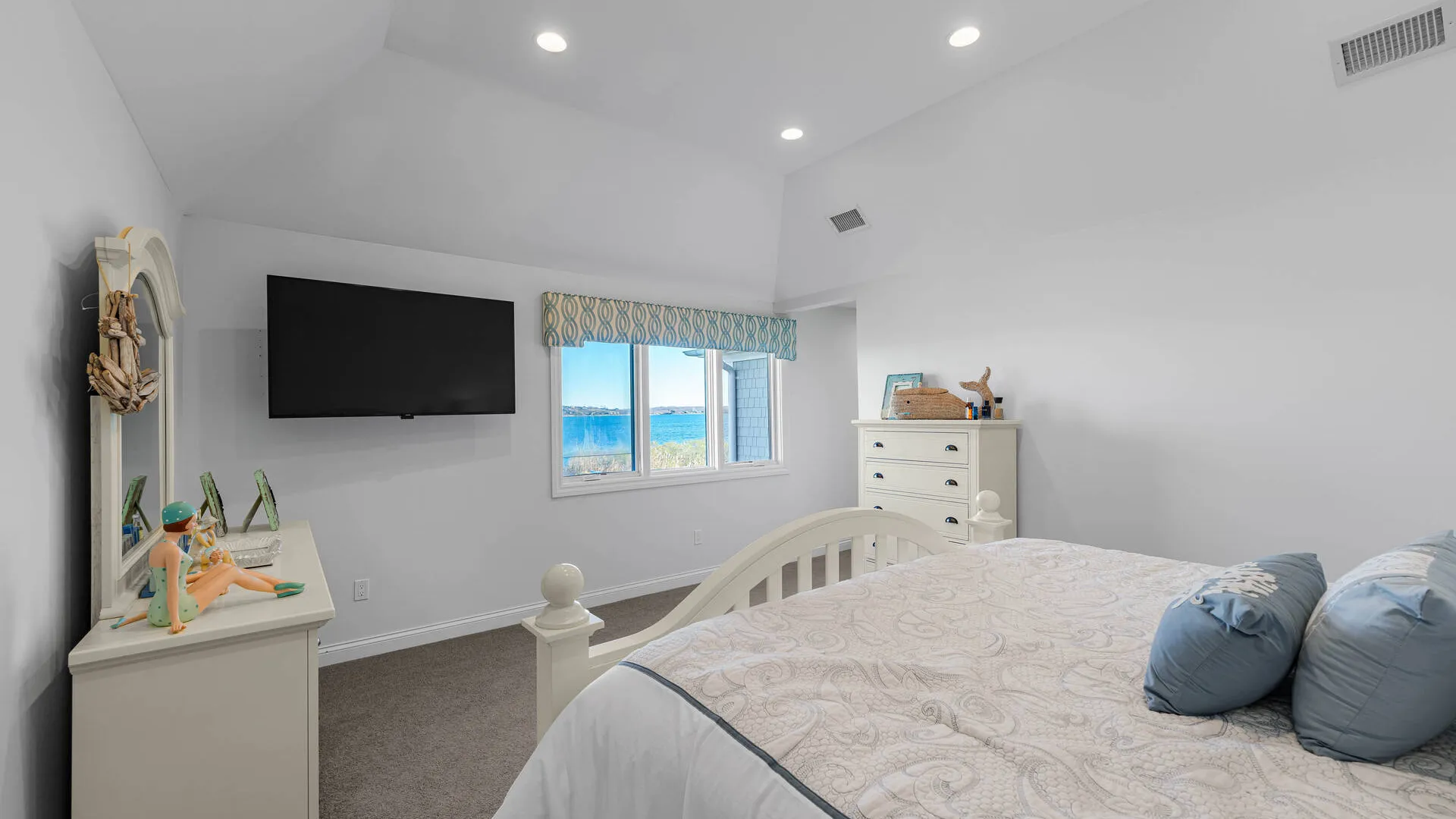 Property at 278 West Lake Drive, Montauk, NY 11954 22