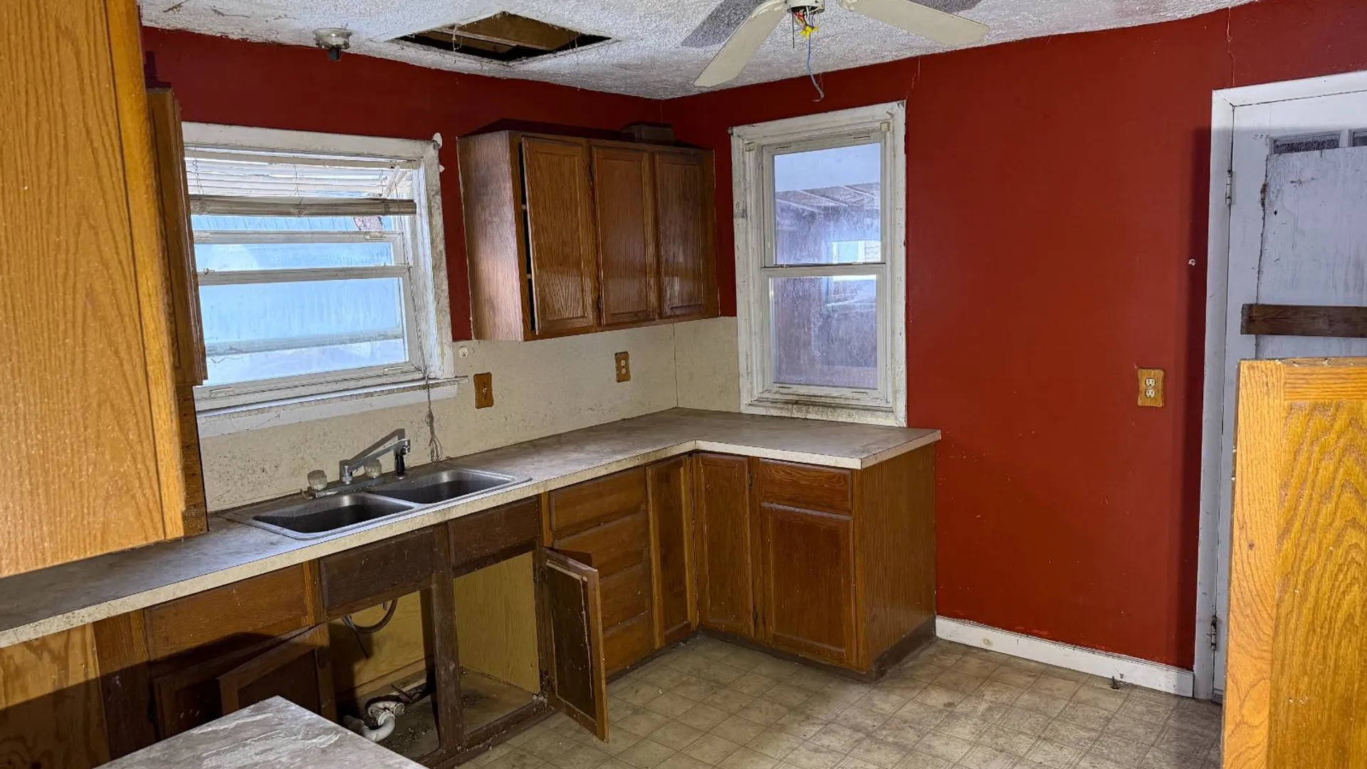 Property at 1131 Lemoyne Ave, Syracuse, NY 13208 11