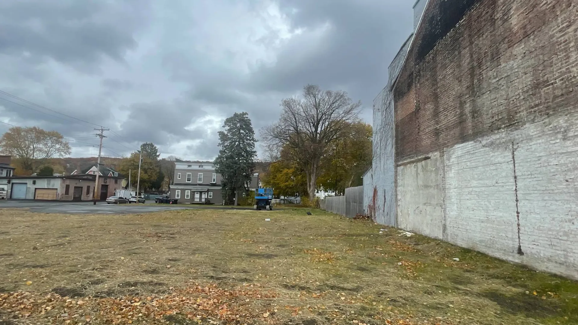 Property at 624 2nd Ave, Troy, NY 12182 3