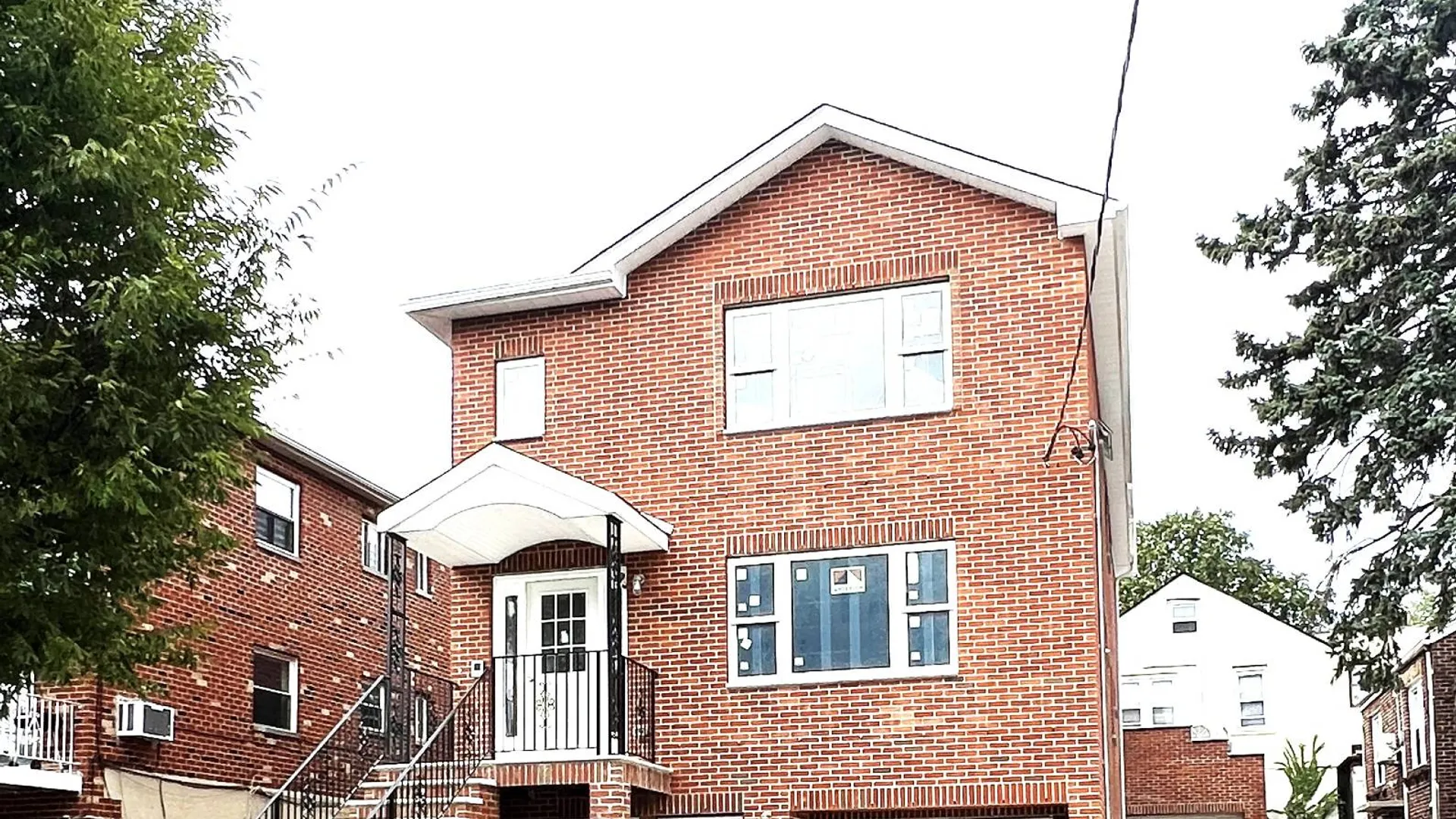 Property at 2757 TENBROECK AVE, Bronx, NY 10469 3