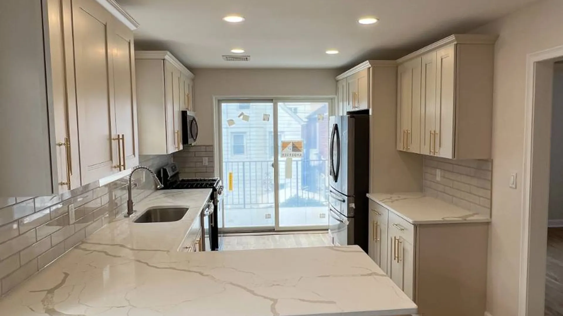 Property at 2757 TENBROECK AVE, Bronx, NY 10469 4