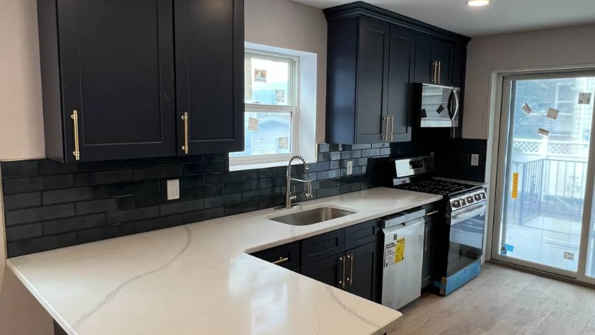 Property at 2757 TENBROECK AVE, Bronx, NY 10469 18