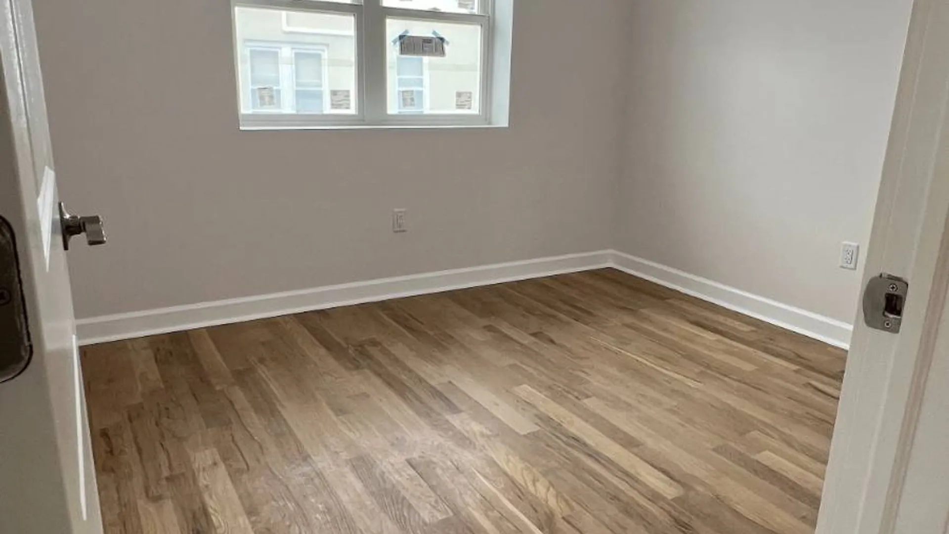 Property at 2757 TENBROECK AVE, Bronx, NY 10469 25