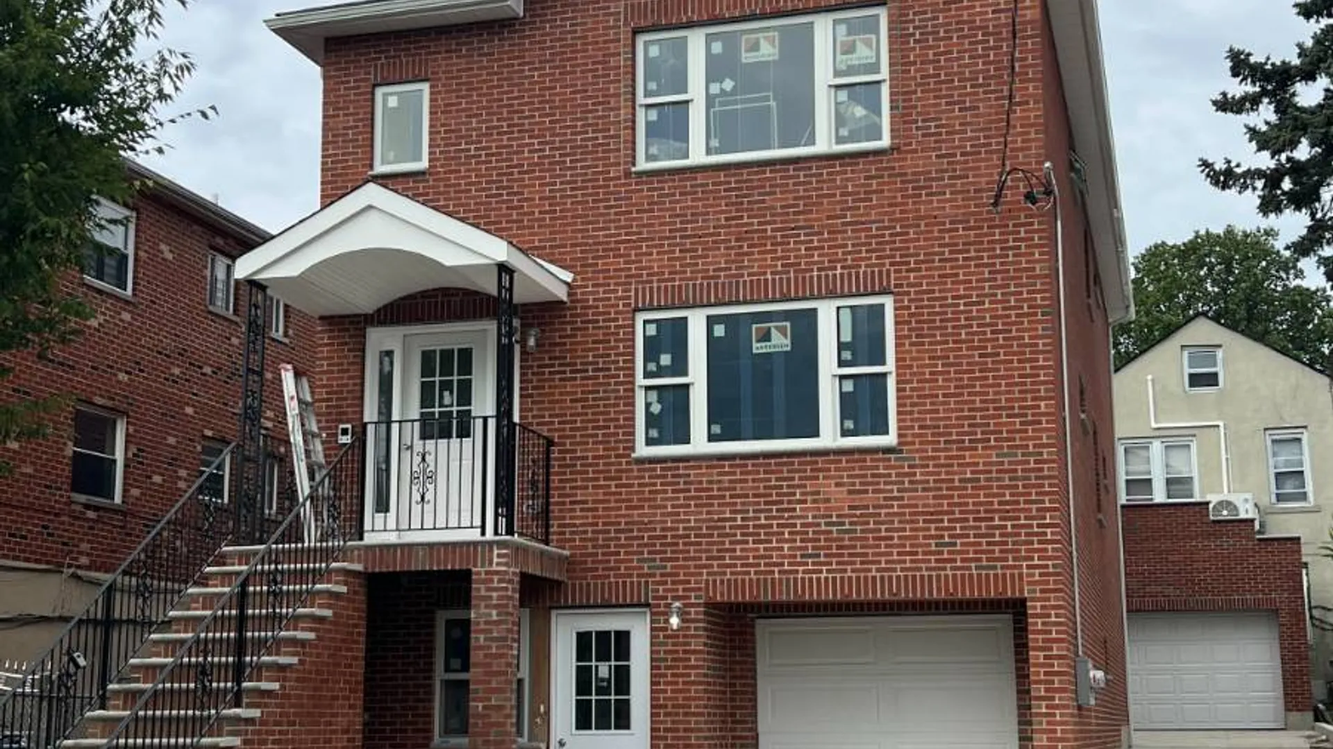 Property at 2757 TENBROECK AVE, Bronx, NY 10469 44