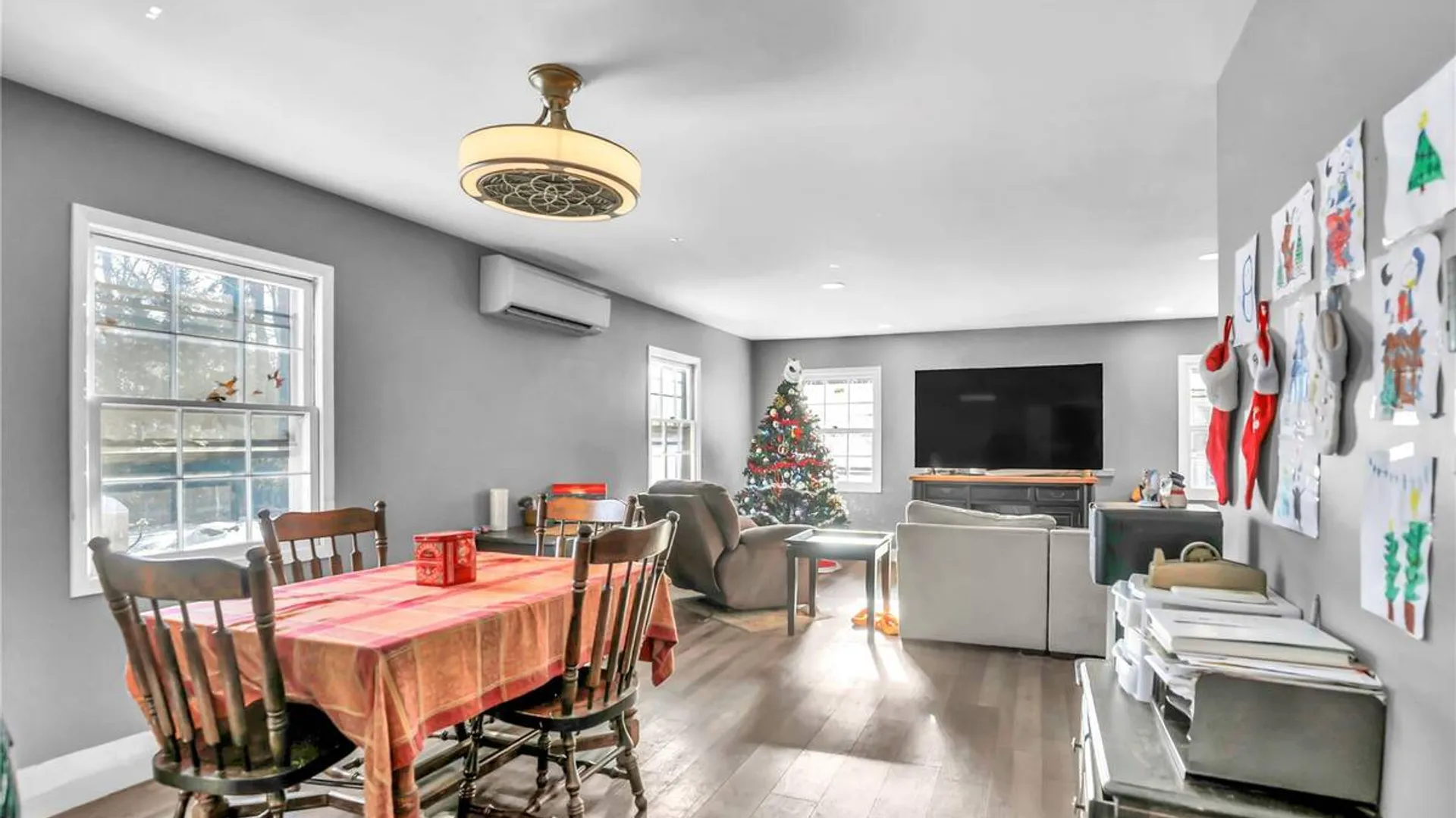 Property at 11 Seward Lane, Stony Brook, NY 11790 4