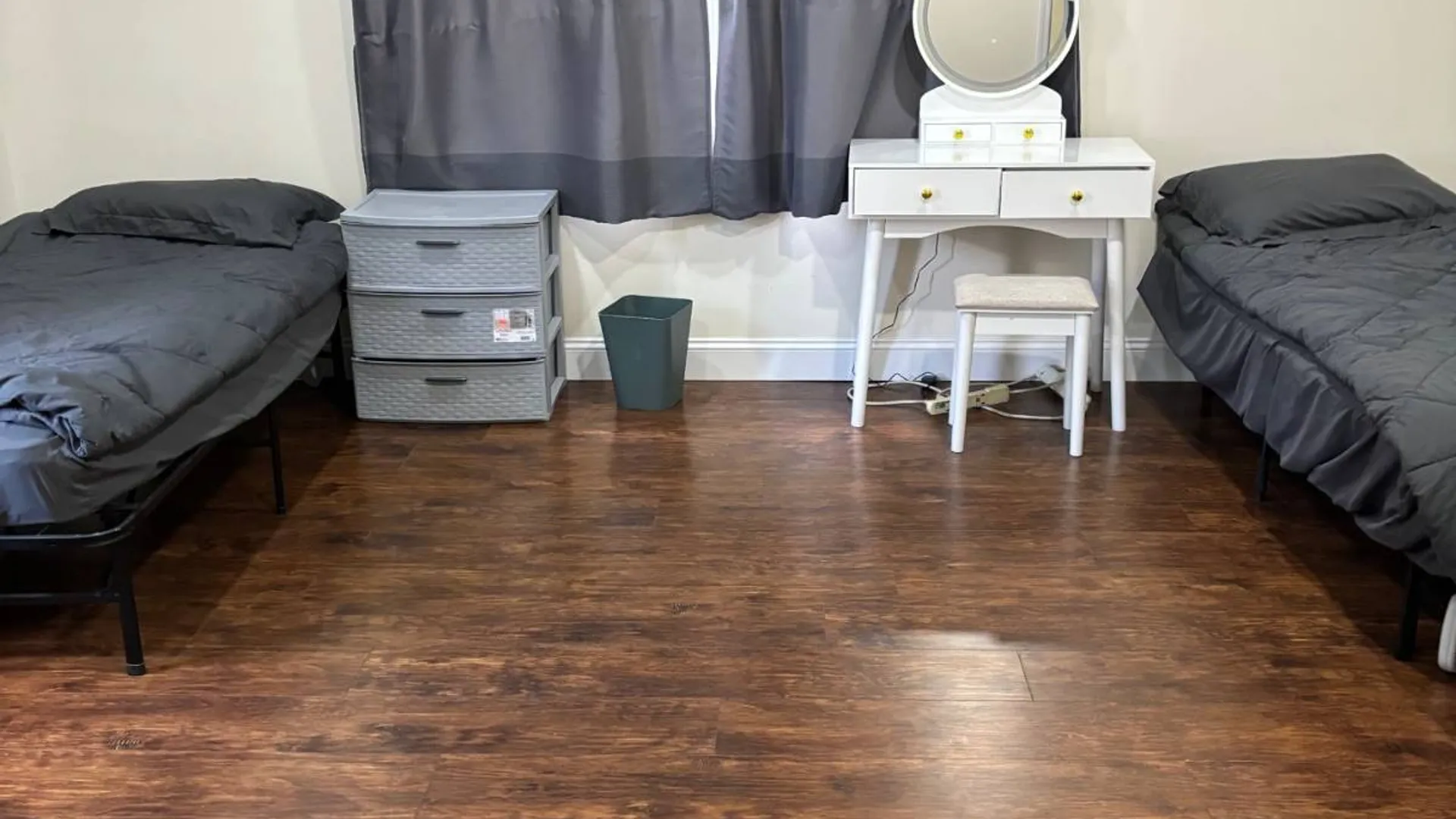 Property at 33-81 164 st, Flushing, NY 11358 12