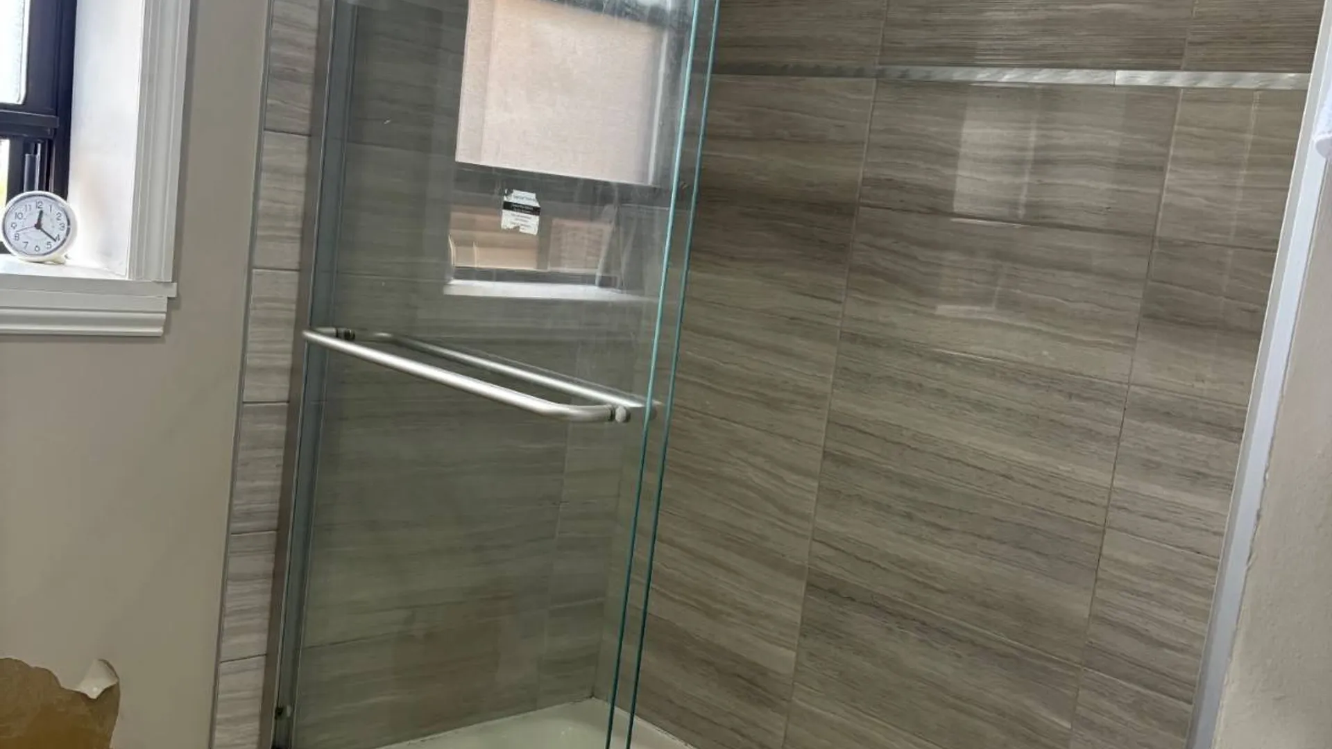 Property at 33-81 164 st, Flushing, NY 11358 8