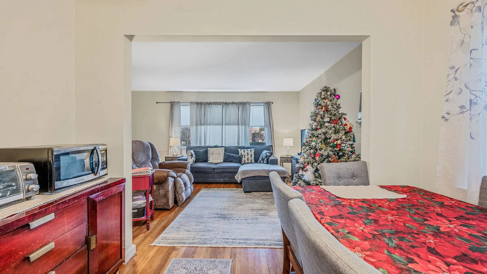 Property at 34 Meyer Avenue, Valley Stream, NY 11580 17