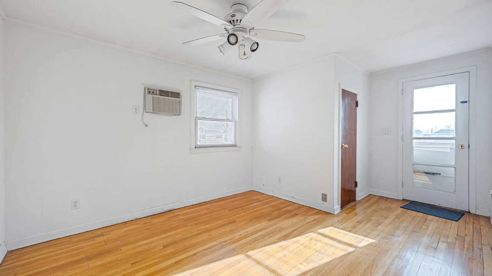 Property at 34 Meyer Avenue, Valley Stream, NY 11580 37