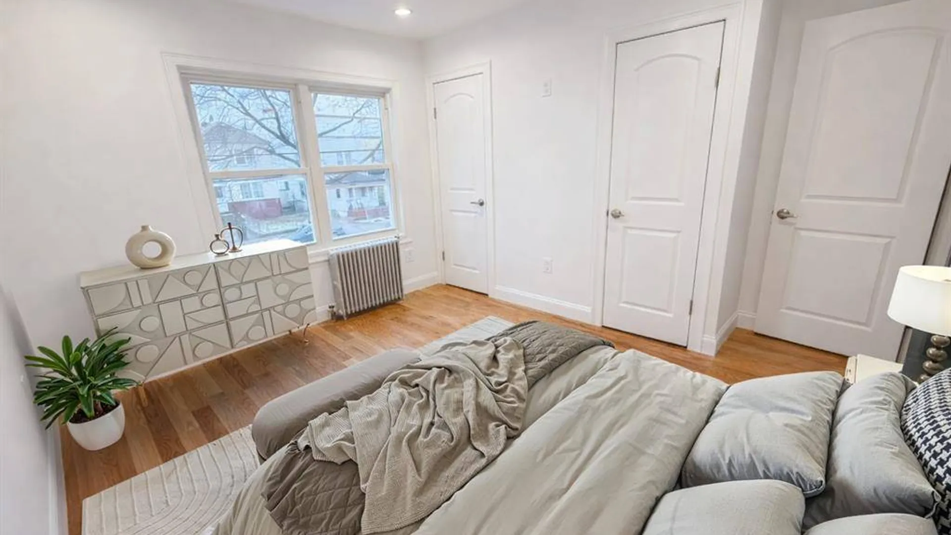 Property at 153-02 Foch Blvd, Jamaica, NY 11434 5