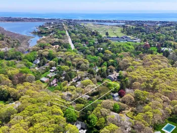 Property at 39a FOSTER RD, Quogue, NY 11959