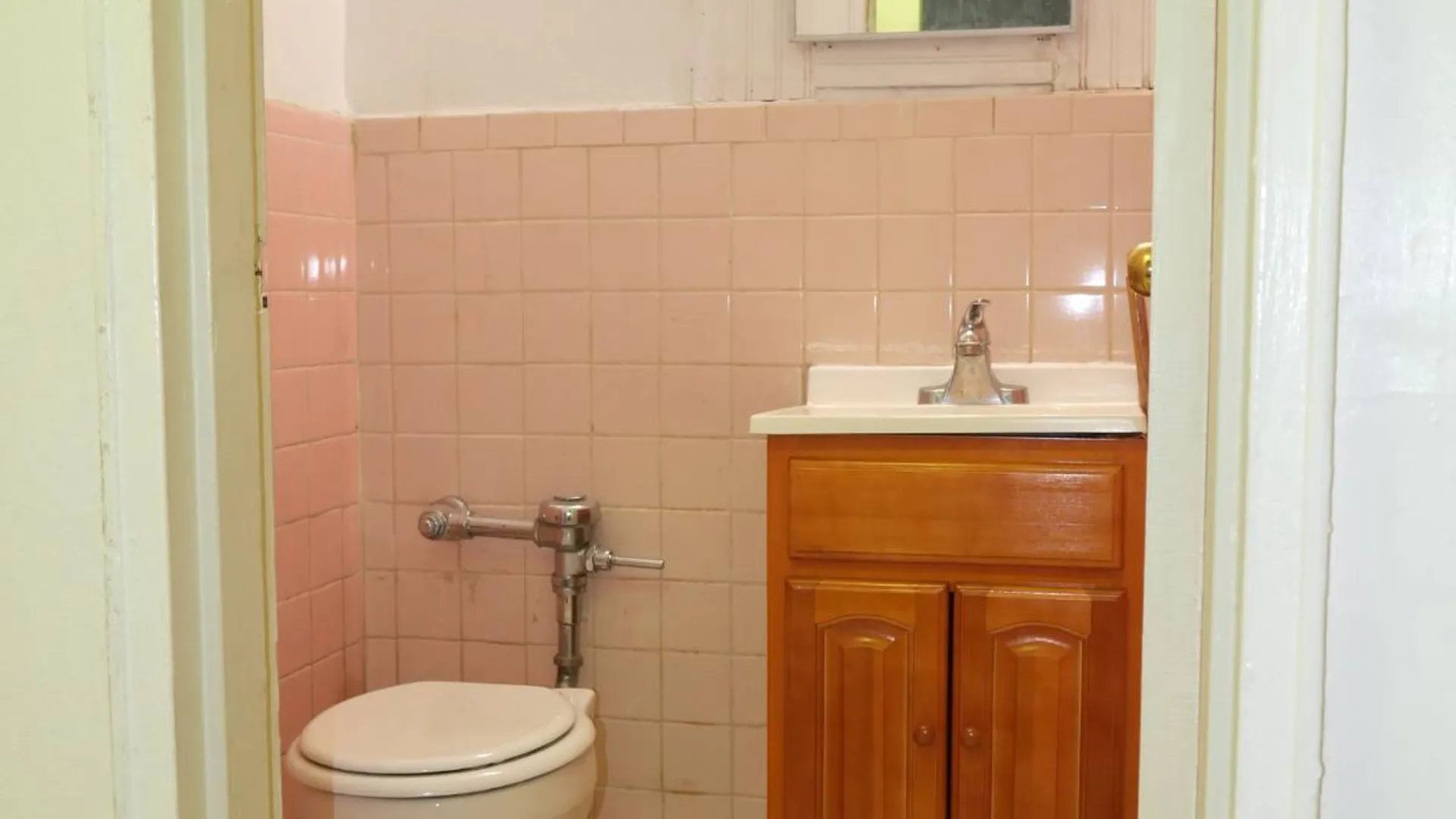Property at 8720 175th Street, Jamaica, NY 11432 4