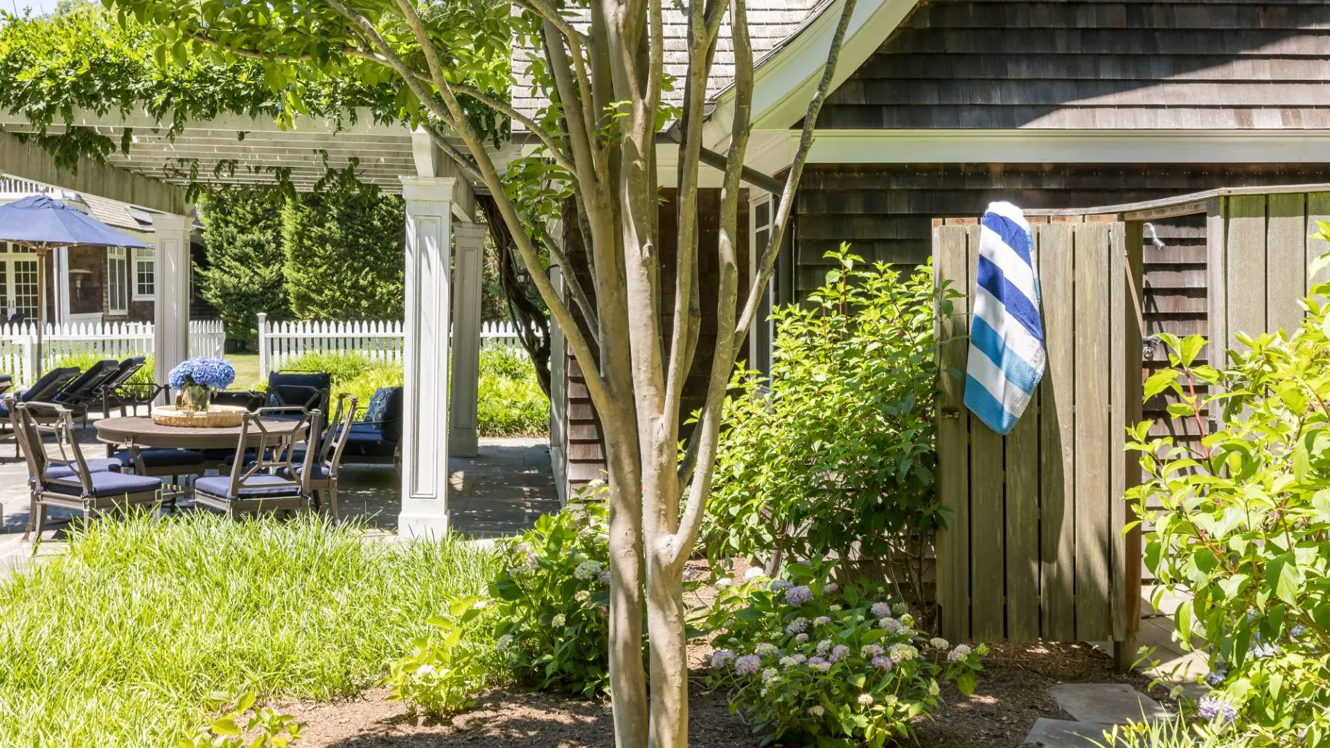 Property at 58 Wainscott Stone Road, Wainscott, NY 11975 41