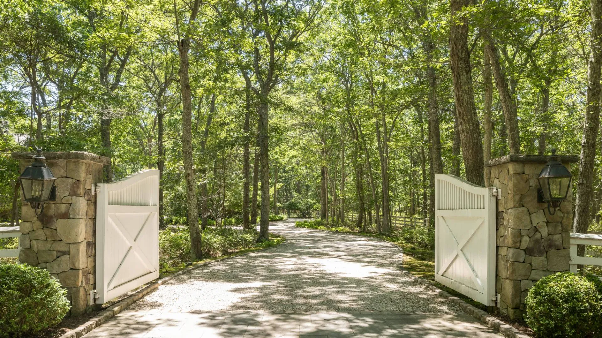 Property at 58 Wainscott Stone Road, Wainscott, NY 11975 45