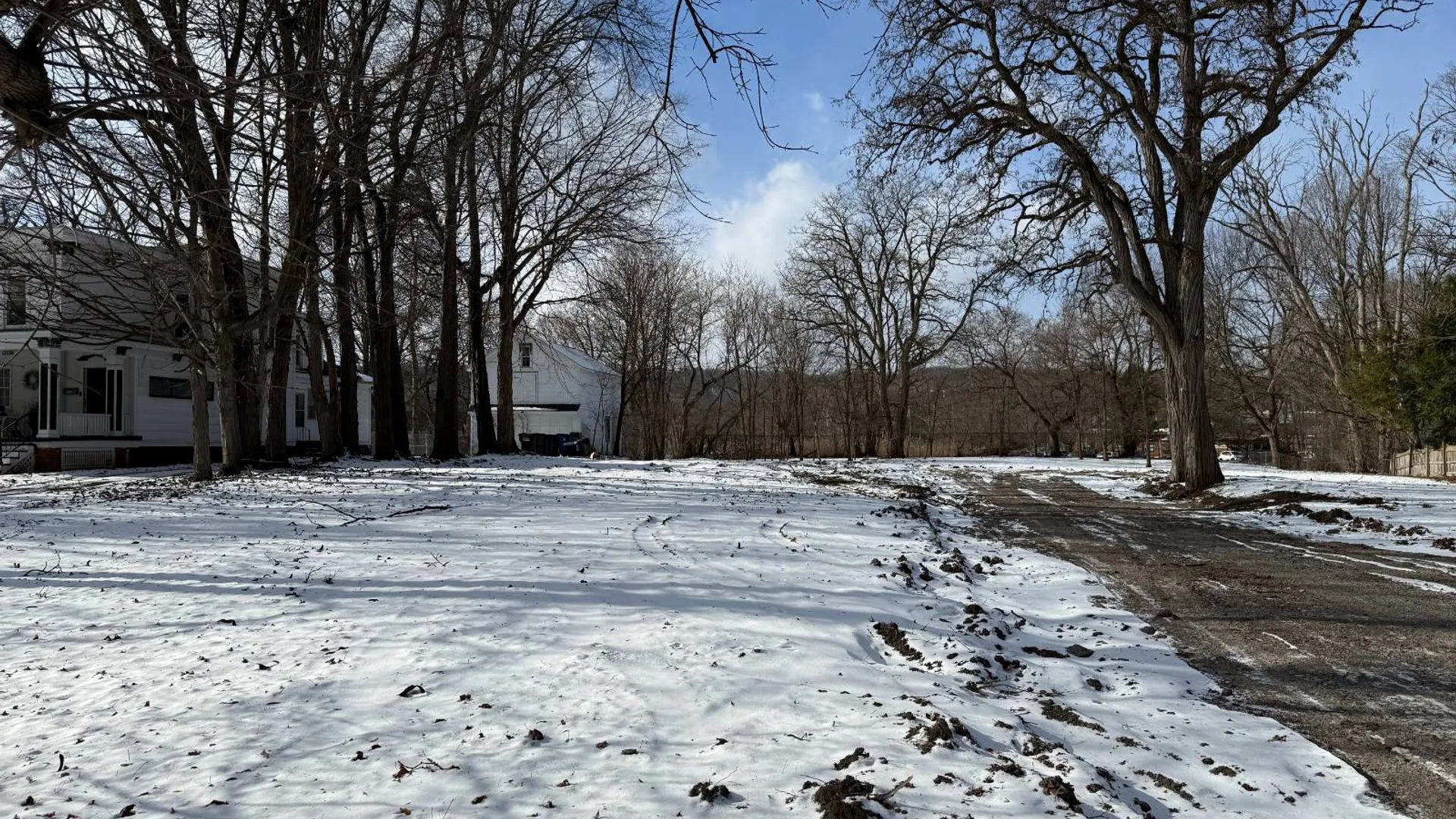 Property at 4902 Salina S St, Syracuse, NY 13205 3