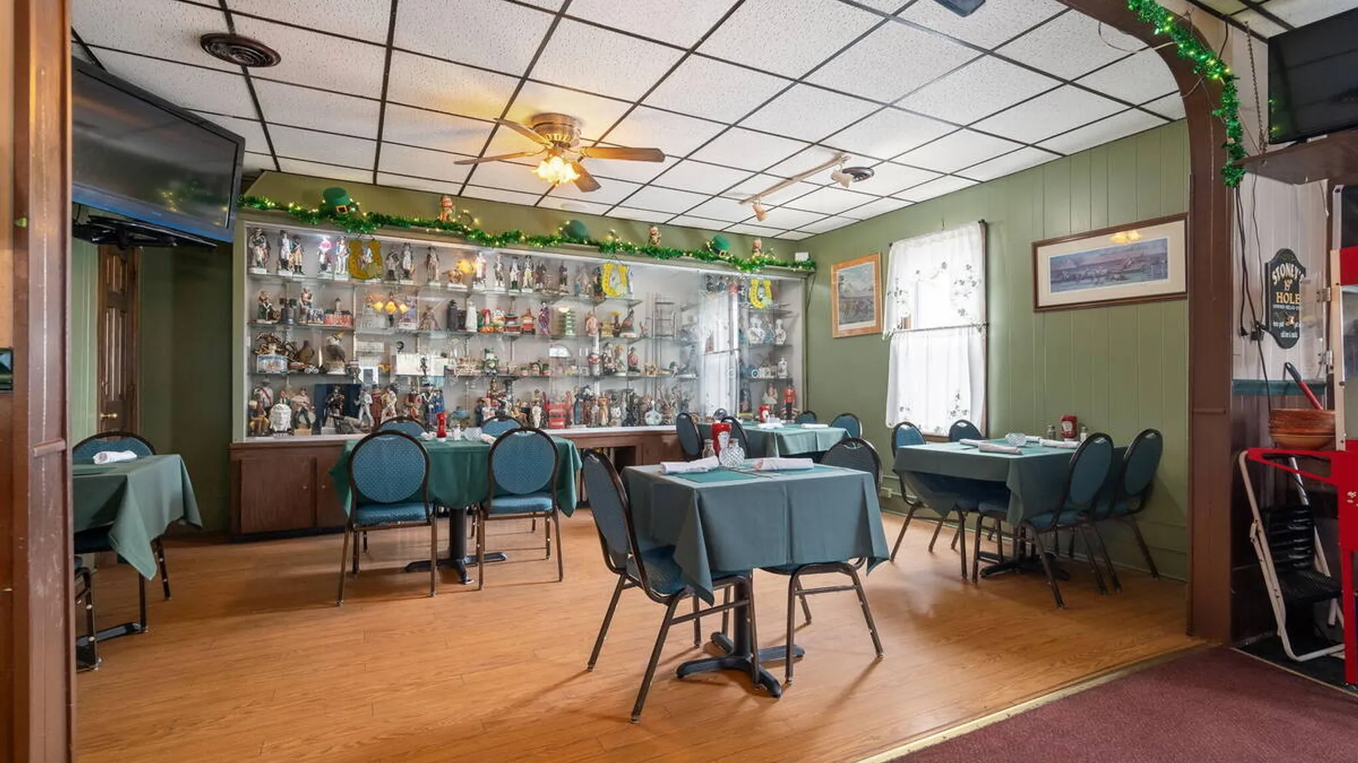 Property at 1857 Van Vranken Avenue, Schenectady, NY 12308 16