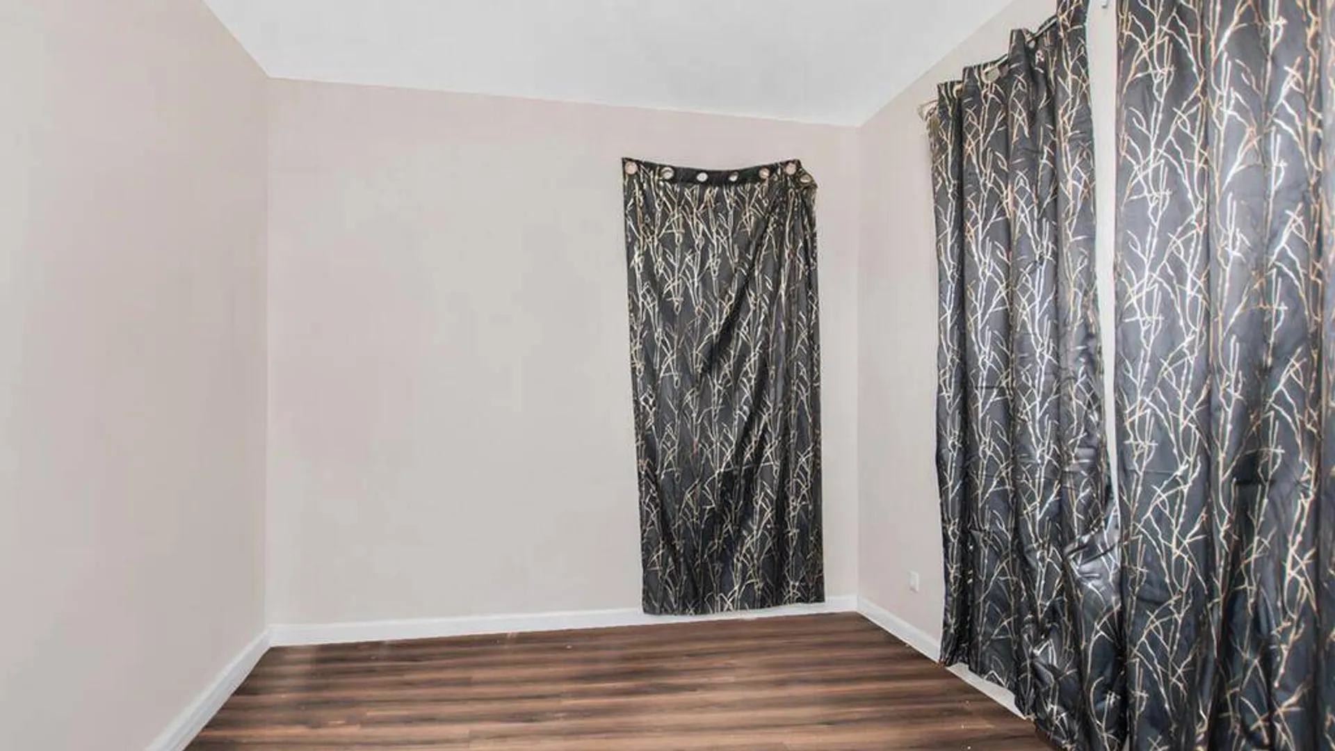 Property at 1406 White Plains Road, Bronx, NY 10462 29