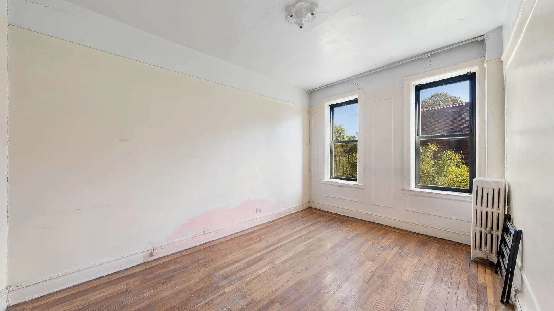 Property at 37 -16 83rd St, Queens, NY 11372 6
