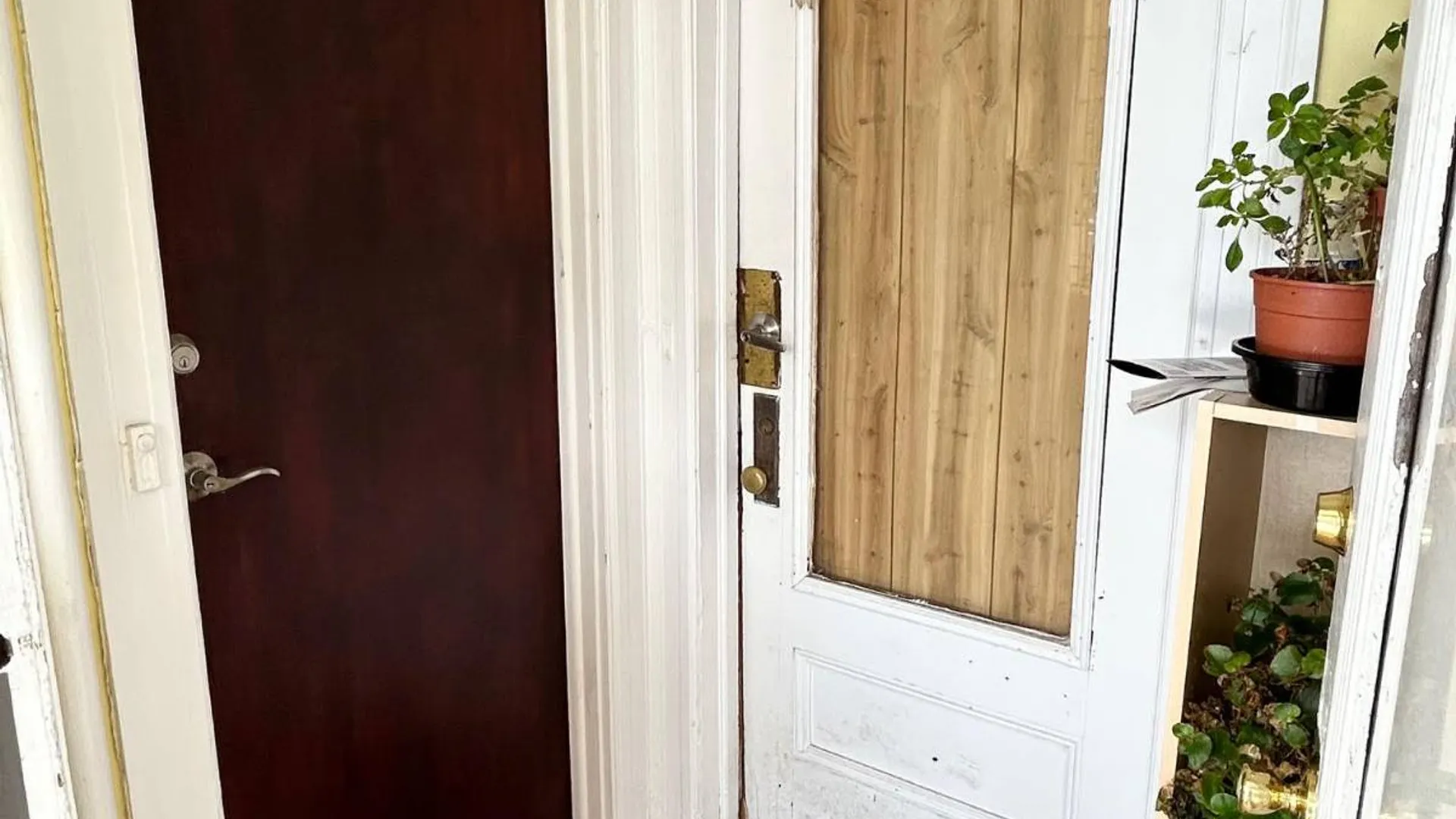 Property at 19 1st Street, Staten Island, NY 10306 6