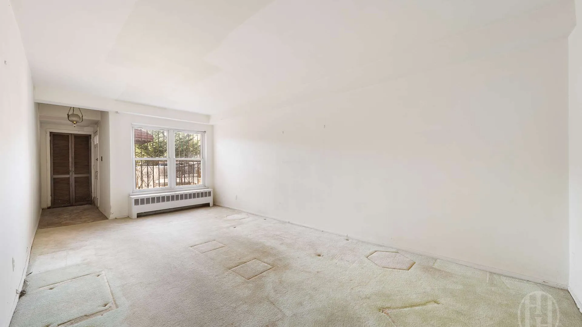 Property at 24 -29 78th St, Queens, NY 11370 3