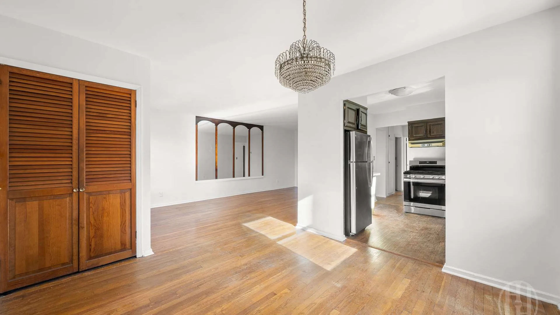 Property at 24 -29 78th St, Queens, NY 11370 16