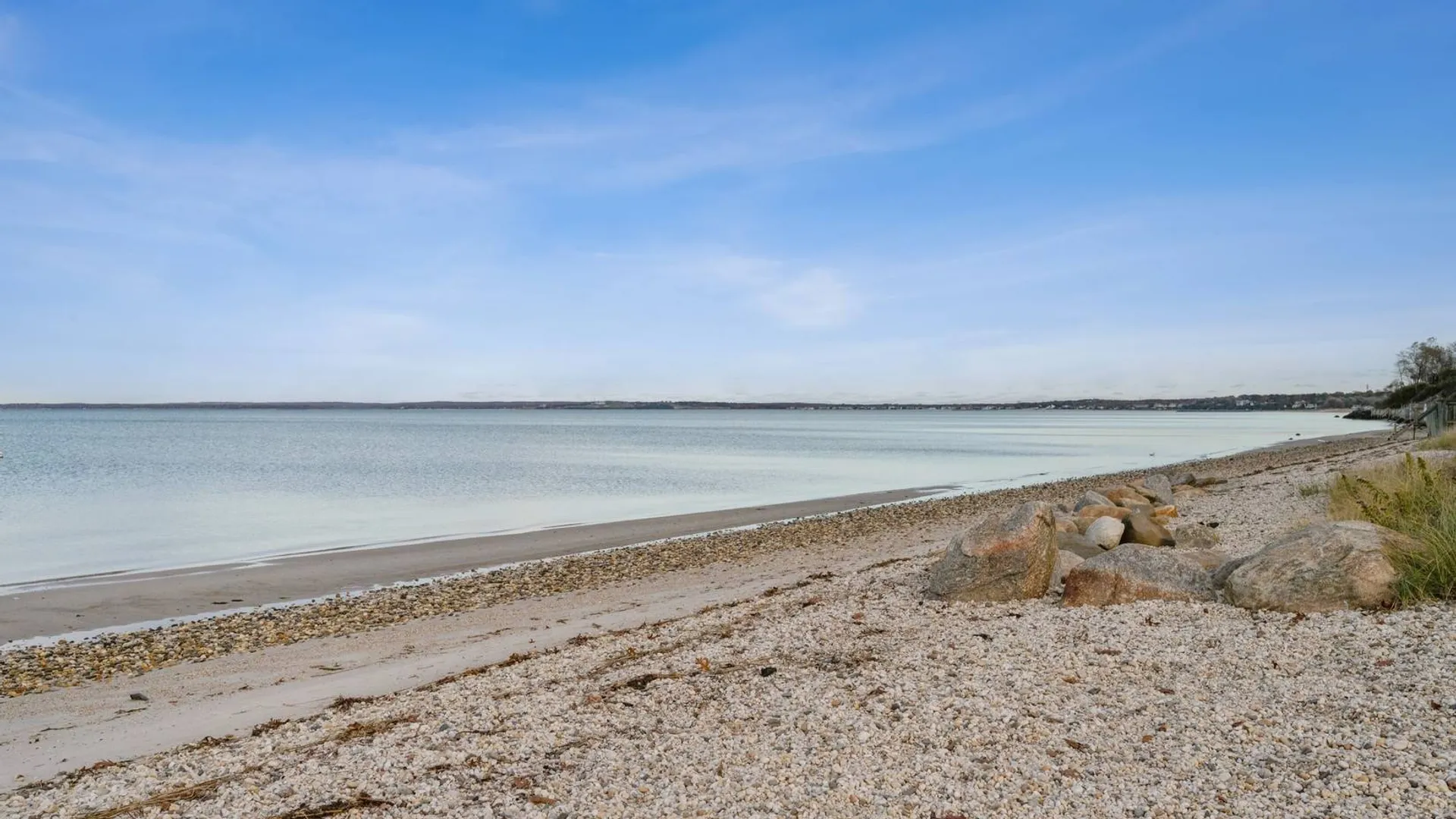 Property at 14 East Landing, Hampton Bays, NY 11946 6