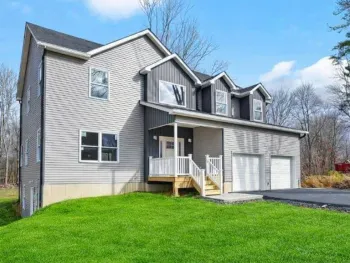 Property at 28 Northern Ave, Walden, NY 12586