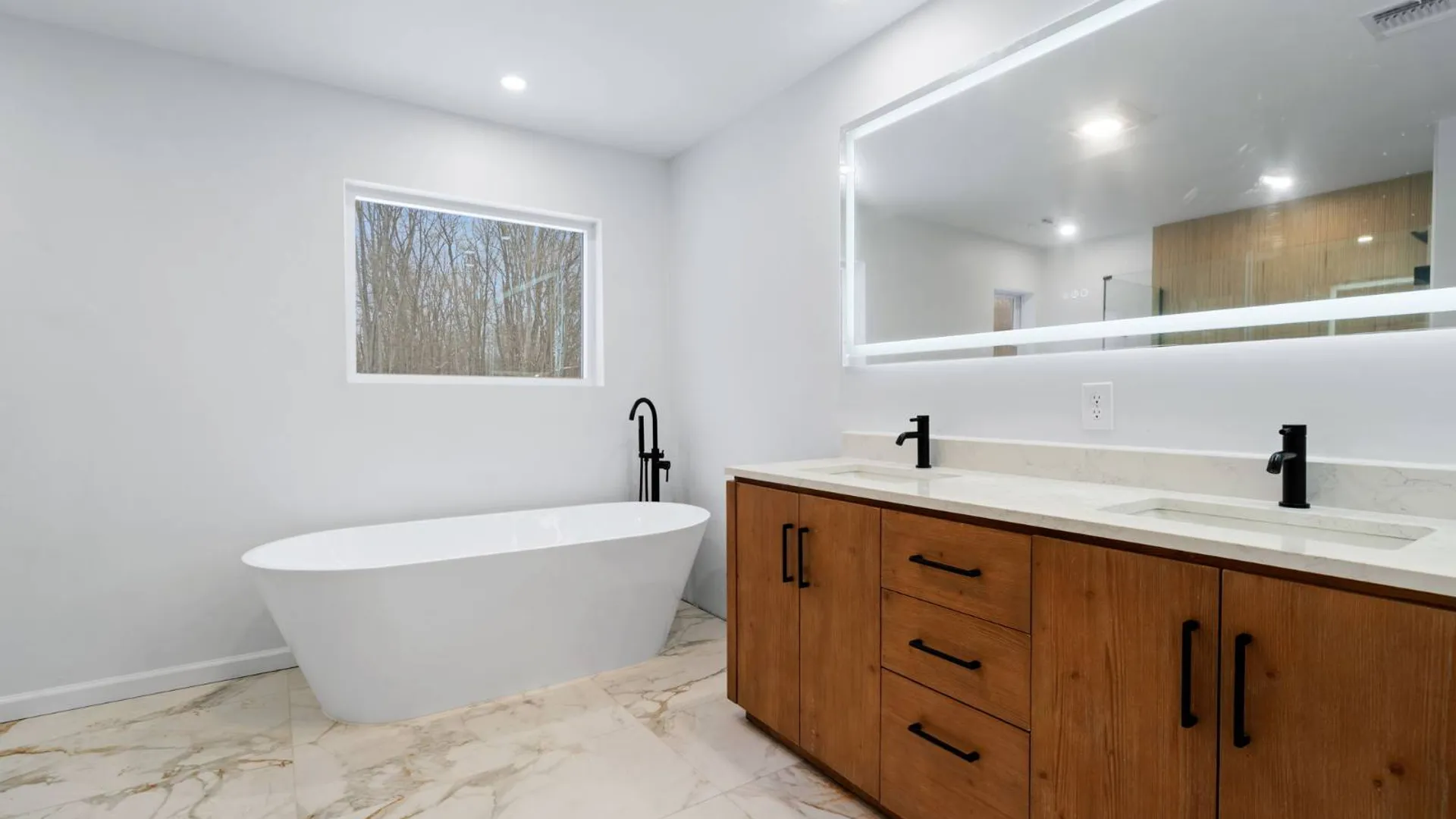Property at 28 Northern Ave, Walden, NY 12586 20