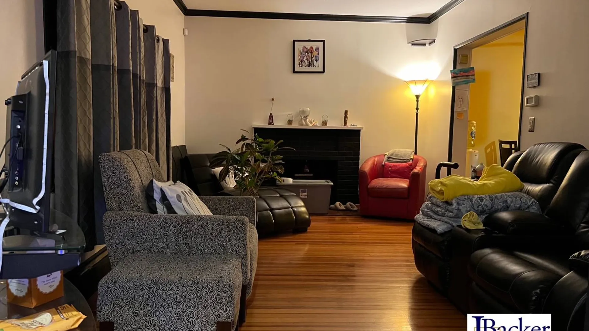 Property at 70 Roger Avenue, Inwood, NY 11096 4