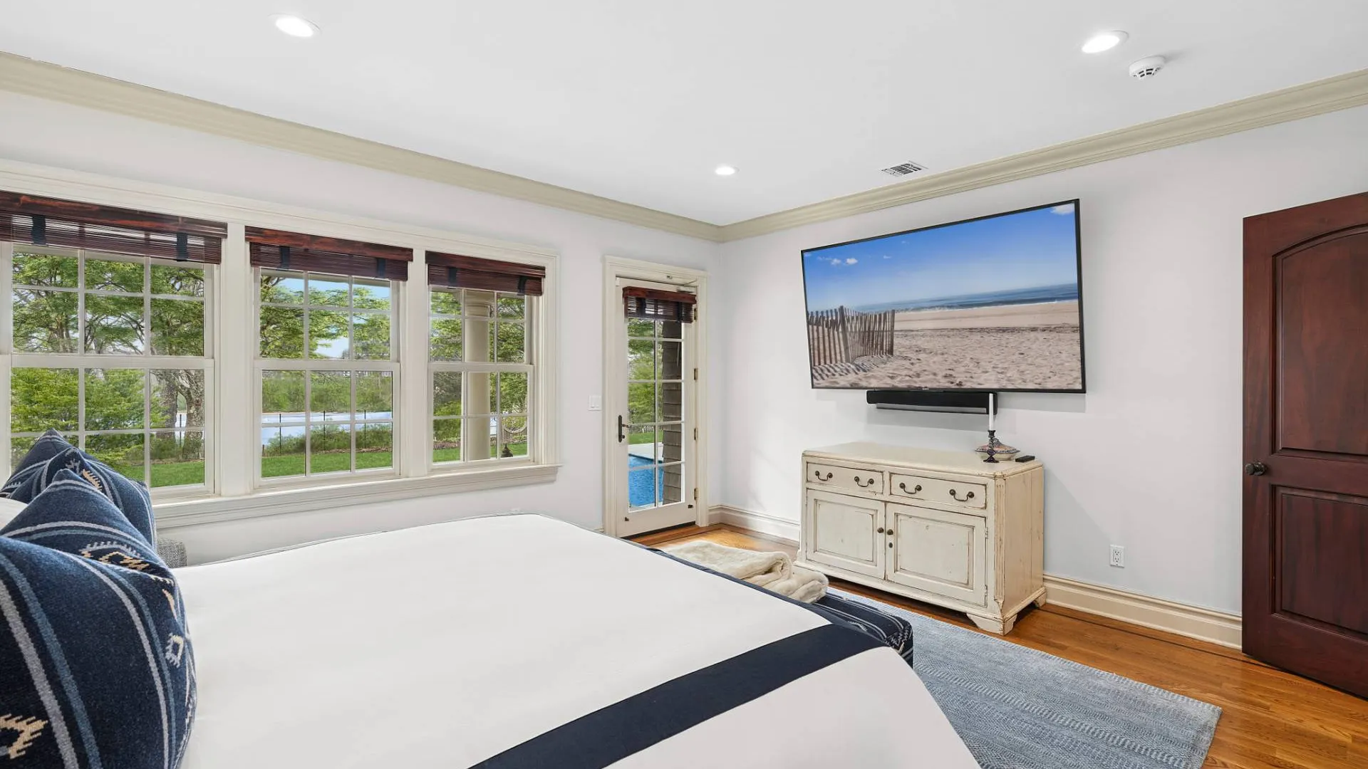 Property at 7 Kellis Way, Bridgehampton, NY 11932 15