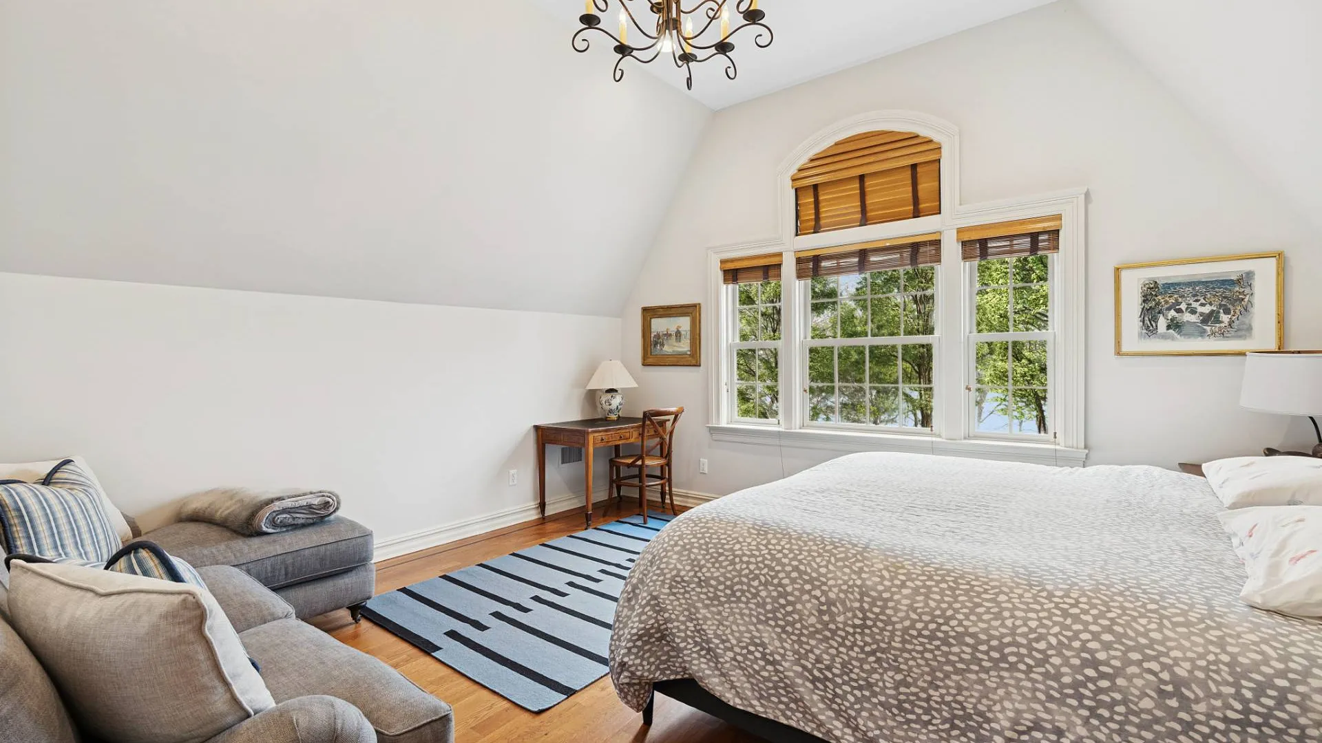 Property at 7 Kellis Way, Bridgehampton, NY 11932 27