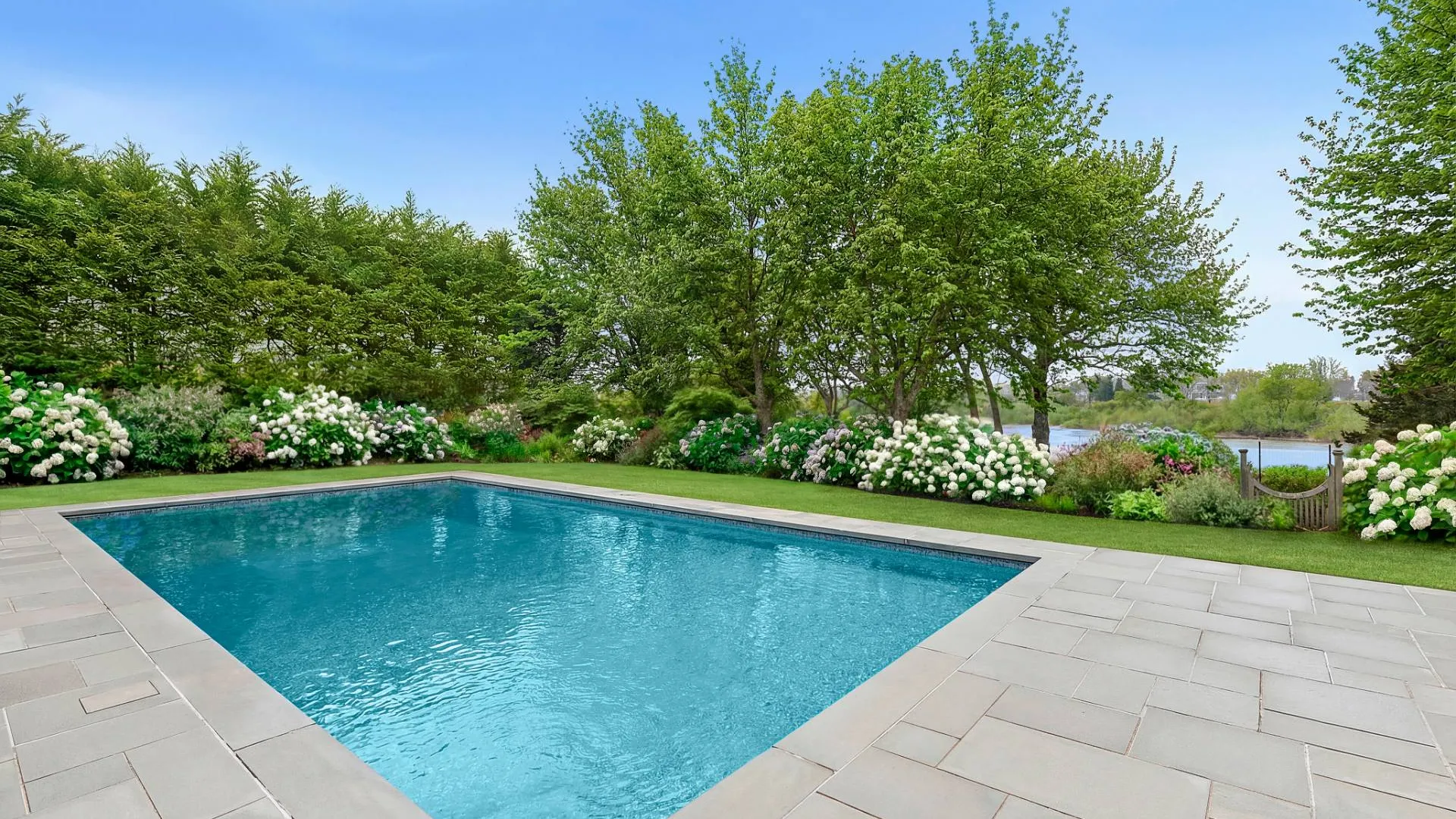 Property at 7 Kellis Way, Bridgehampton, NY 11932 38