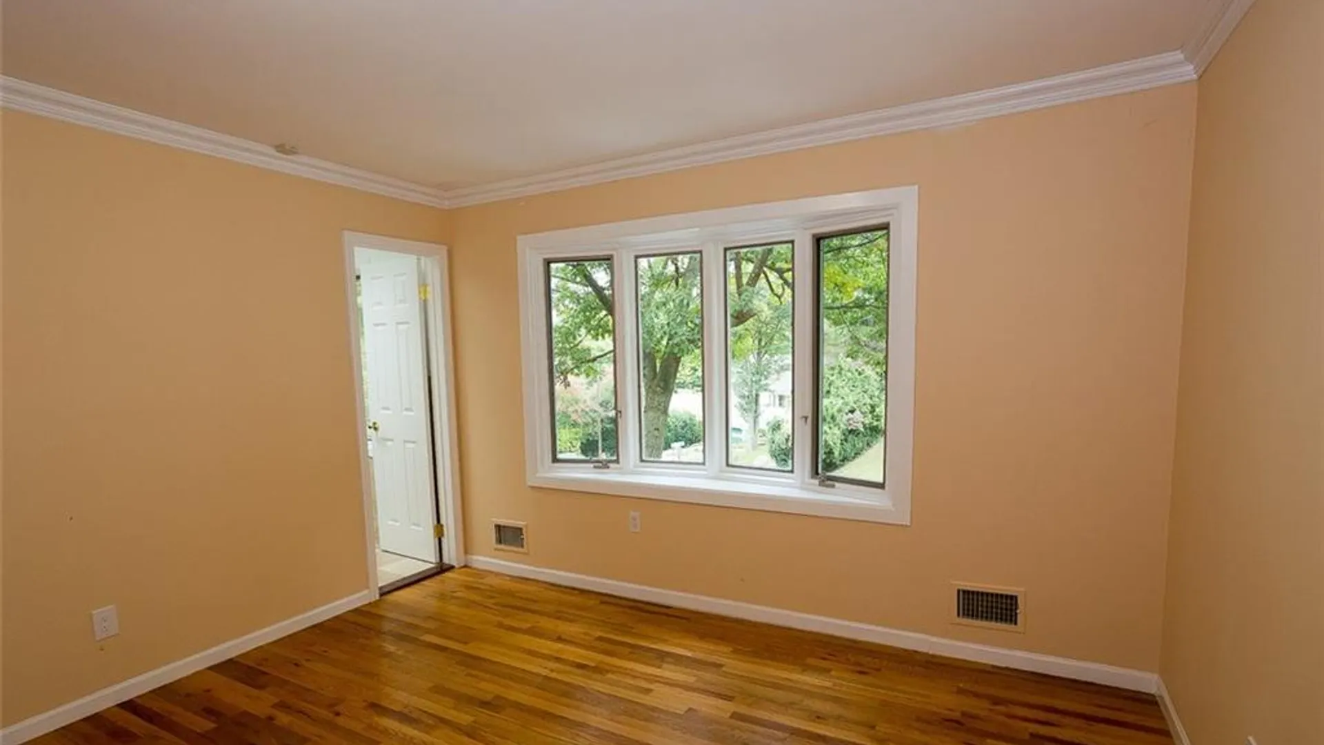 Property at 49 Soulice Place, New Rochelle, NY 10804 11