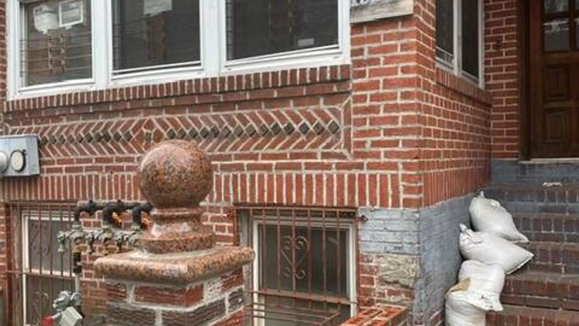 Property at 1935 Loring S Pl, Bronx, NY 10453 3