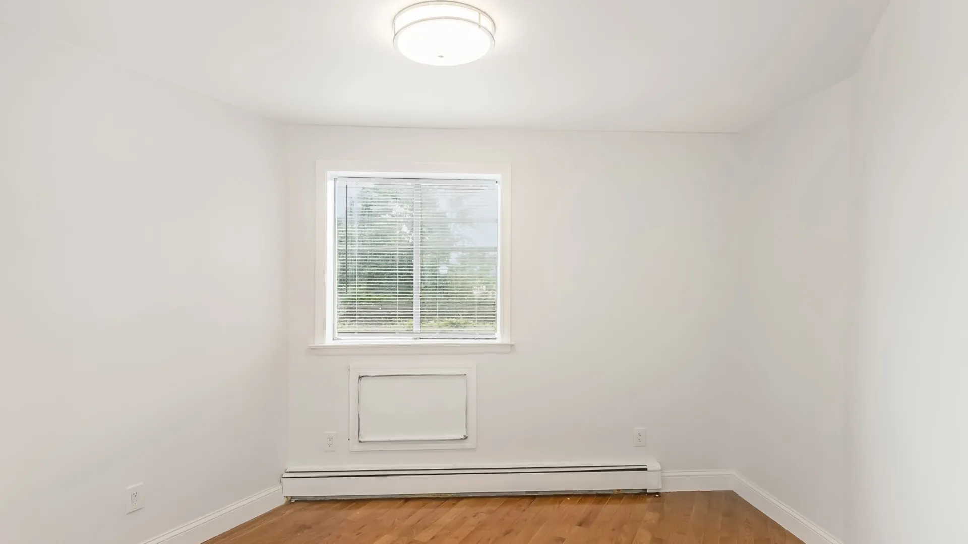 Property at 84-124 Austin St, Kew Gardens, NY 11415 6