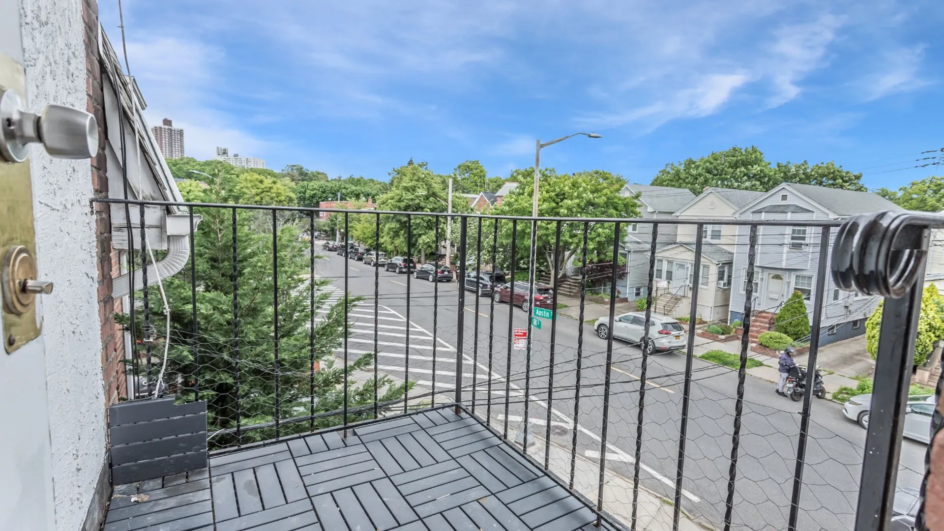 Property at 84-124 Austin St, Kew Gardens, NY 11415 17