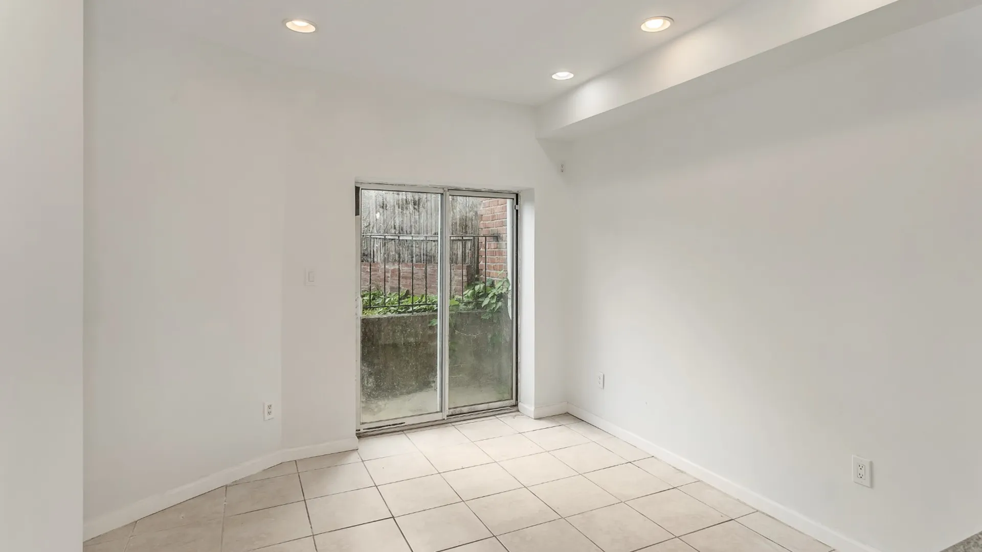 Property at 84-124 Austin St, Kew Gardens, NY 11415 27
