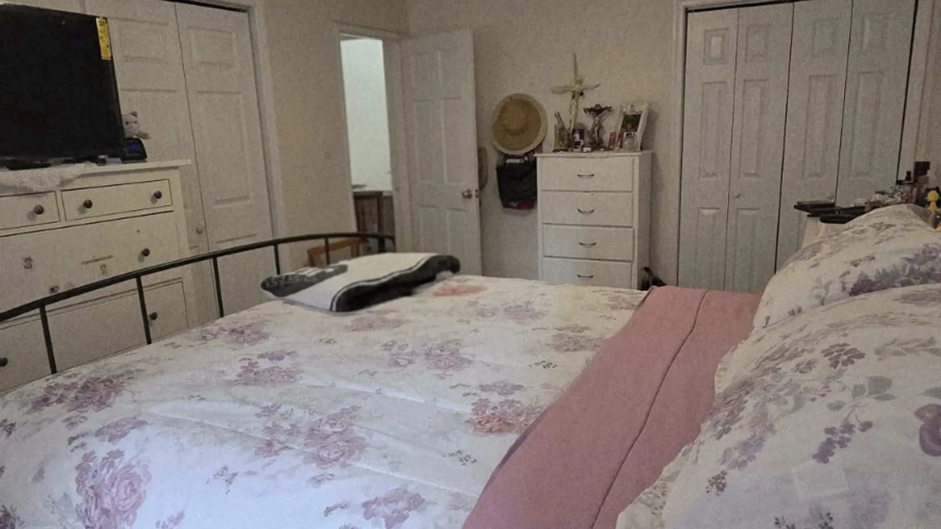 Property at 11860 Metropolitan Ave., Kew Gardens, NY 11415 14