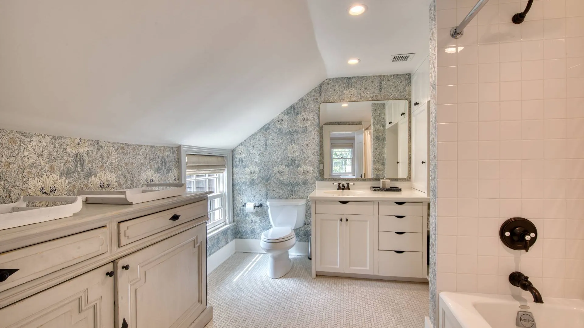 Property at 9 Suffolk Street, Sag Harbor Village, NY 11963 22