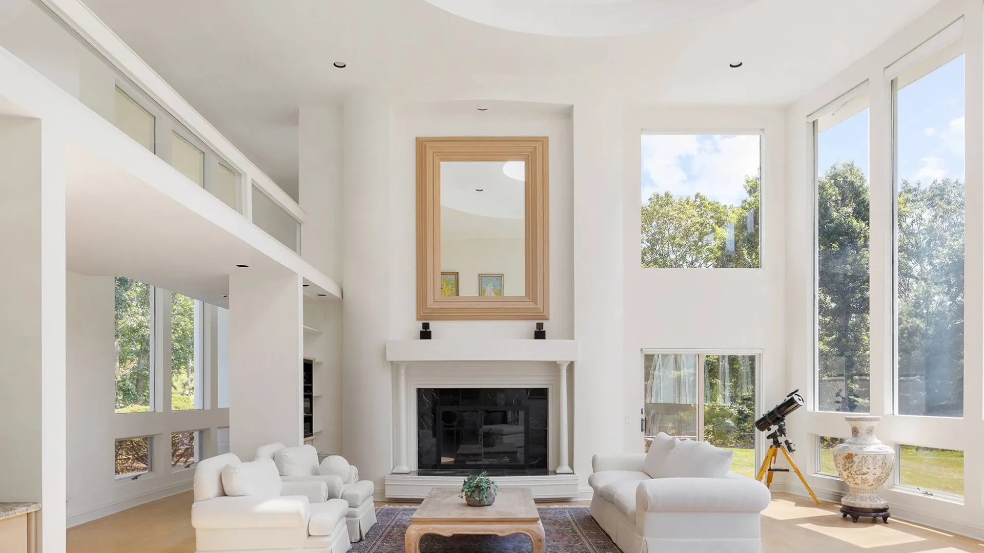Property at 147 Old Northwest Road, East Hampton, NY 11937 4